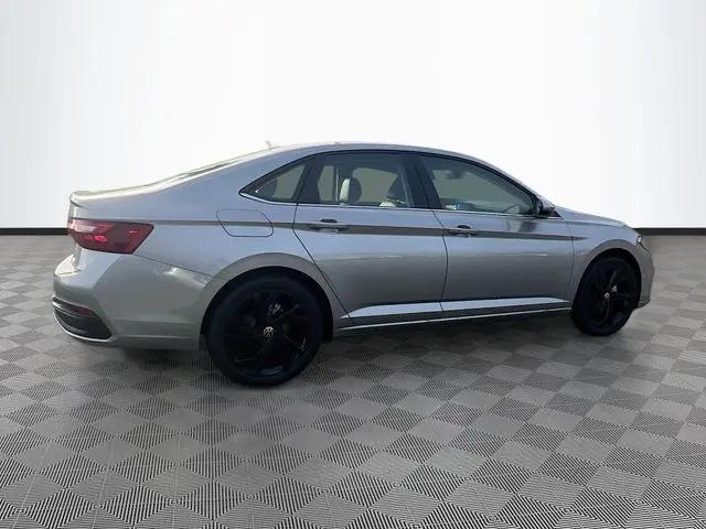 2026 Volkswagen Jetta SE