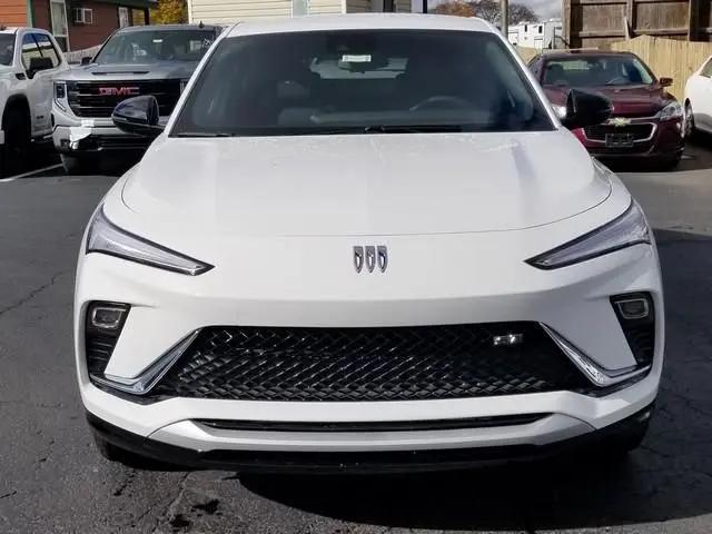 2026 Buick NV Sport Touring FWD