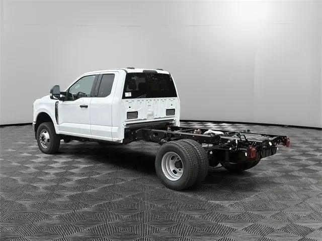 2026 Ford F-350 XLT