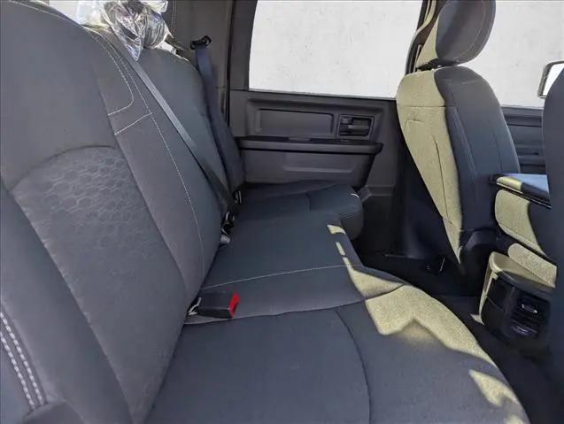 2026 Ram 2500 Black Express Crew Cab 4x4 6'4" Box