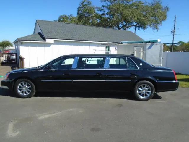 2011 Cadillac DTS Standard