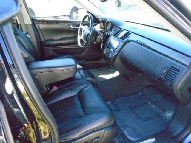 2011 Cadillac DTS Standard