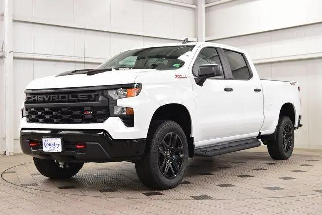 2026 Chevrolet Silverado 1500 4WD Crew Cab Standard Bed Custom Trail Boss
