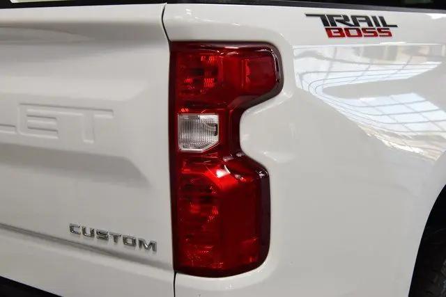 2026 Chevrolet Silverado 1500 4WD Crew Cab Standard Bed Custom Trail Boss