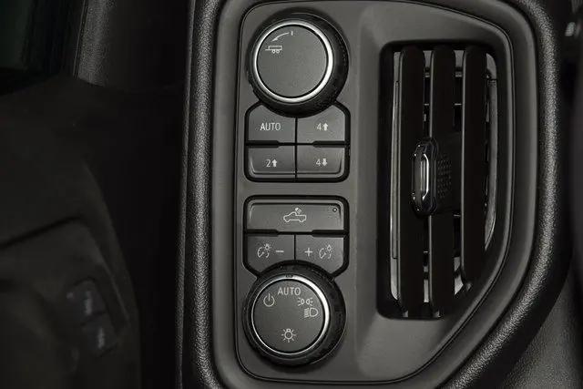2026 Chevrolet Silverado 1500 4WD Crew Cab Standard Bed Custom Trail Boss