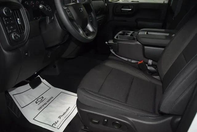 2026 Chevrolet Silverado 1500 4WD Crew Cab Standard Bed Custom Trail Boss