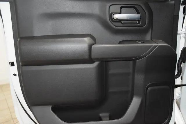 2026 Chevrolet Silverado 1500 4WD Crew Cab Standard Bed Custom Trail Boss