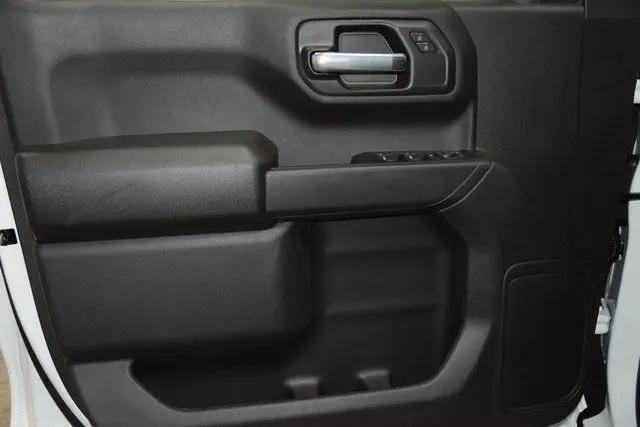 2026 Chevrolet Silverado 1500 4WD Crew Cab Standard Bed Custom Trail Boss