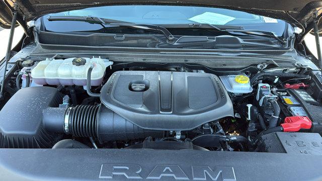 2025 Ram 1500 Tradesman Crew Cab 4x4 5'7" Box