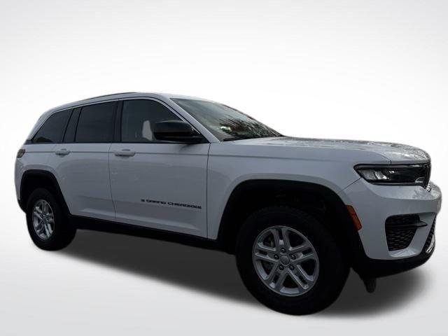 2023 Jeep Grand Cherokee Laredo 4x4 2023 Jeep Grand Cherokee Laredo 4x4