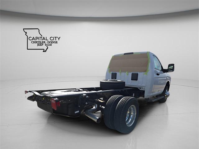 2026 RAM Ram 3500 Chassis Cab RAM 3500 TRADESMAN CHASSIS REGULAR CAB 4X4 60 CA 2026 RAM Ram 3500 Chassis Cab RAM 3500 TRADESMAN CHASSIS REGULAR CAB 4X4 60 CA