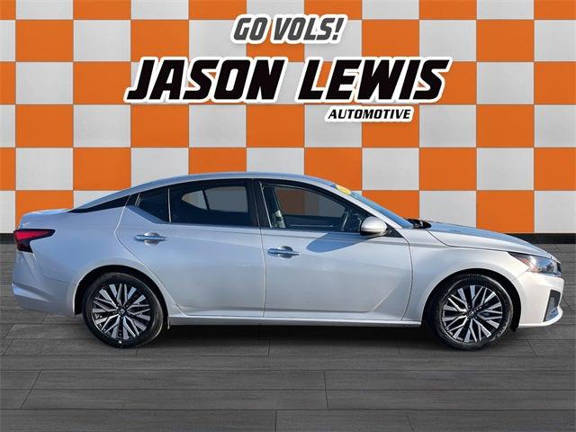 2023 Nissan Altima SV FWD