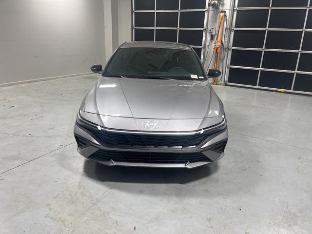 2025 Hyundai Elantra Hybrid SEL Sport 2025 Hyundai Elantra Hybrid SEL Sport