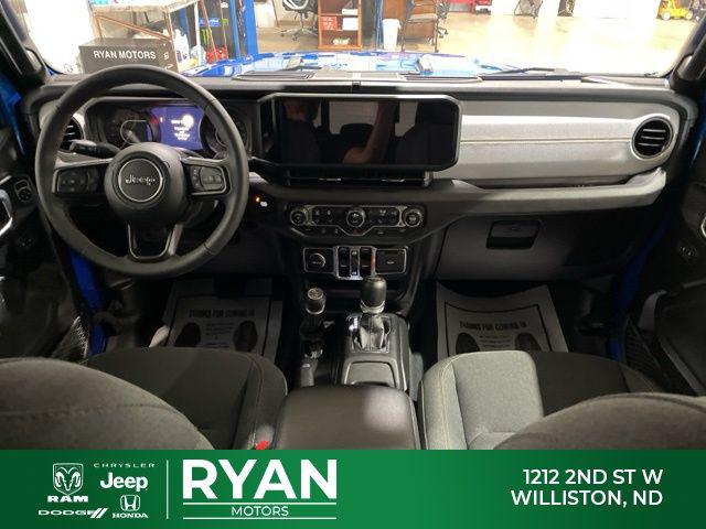 2024 Jeep Gladiator Sport S