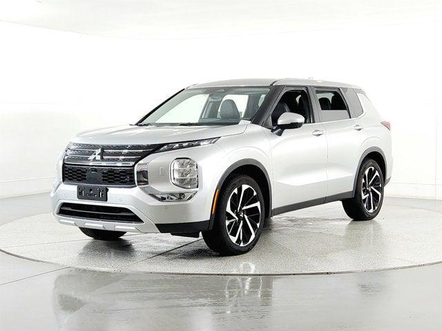 2024 Mitsubishi Outlander SE 2.5 S-AWC 2024 Mitsubishi Outlander SE 2.5 S-AWC