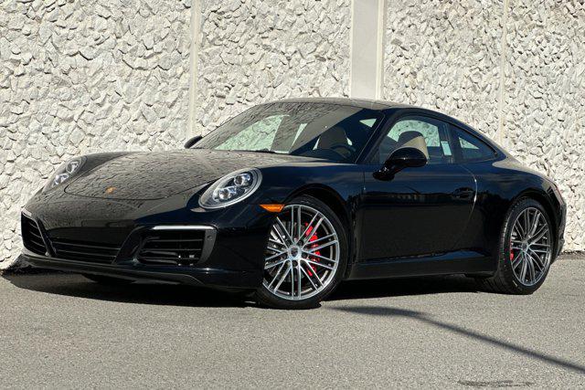 /2018 Porsche 911