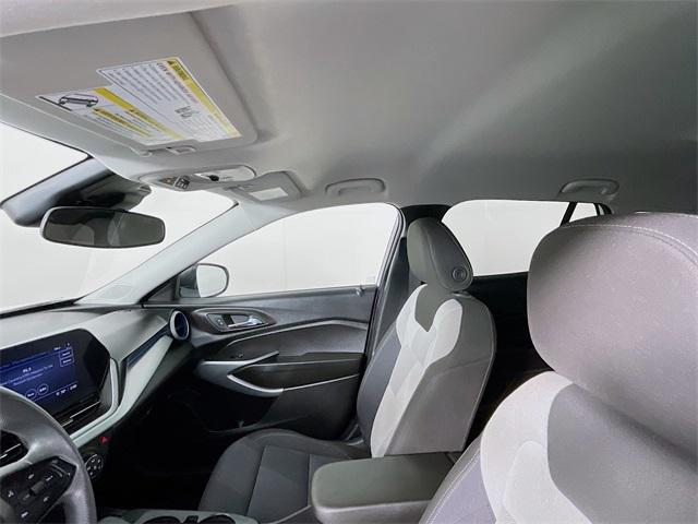 2025 Chevrolet Trax FWD LS