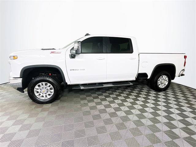 2025 Chevrolet Silverado 2500HD 4WD Crew Cab Standard Bed LT