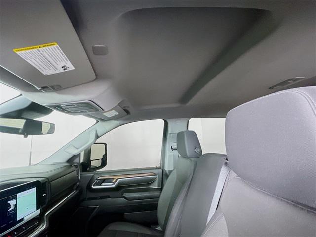 2025 Chevrolet Silverado 2500HD 4WD Crew Cab Standard Bed LT