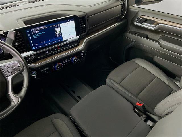 2025 Chevrolet Silverado 2500HD 4WD Crew Cab Standard Bed LT