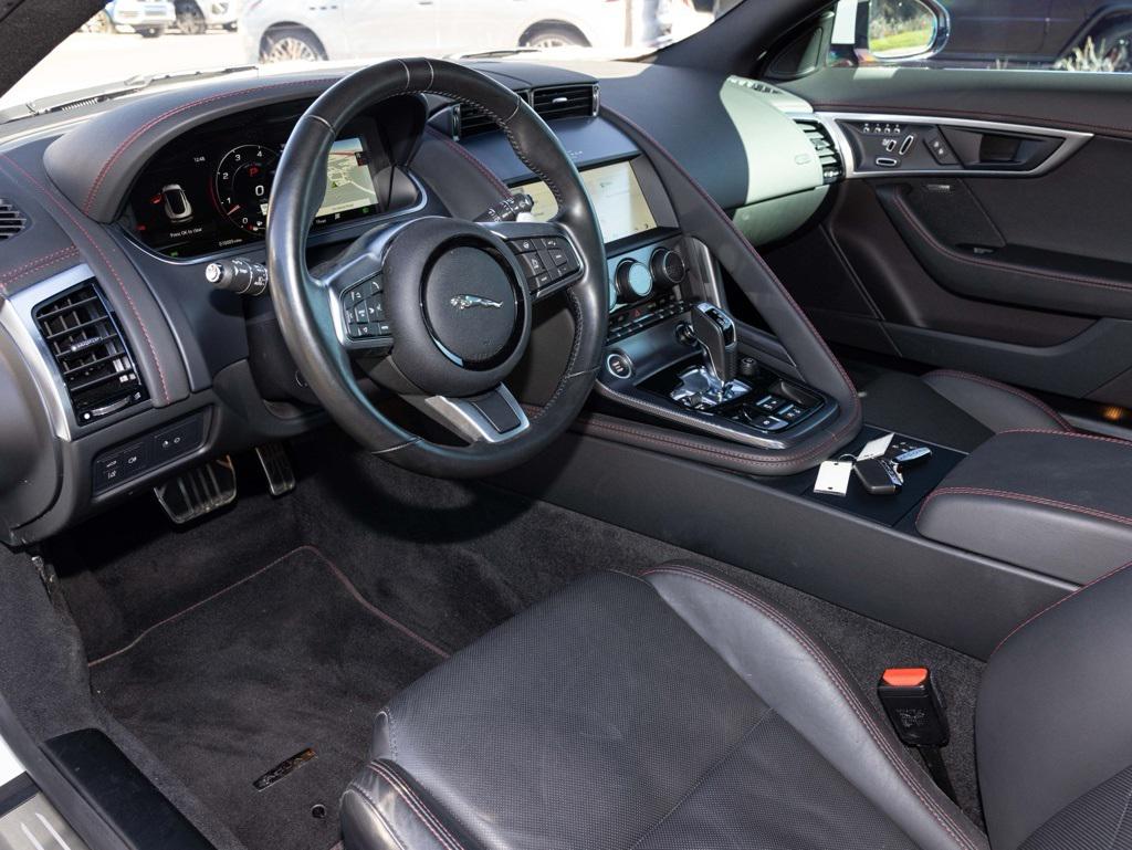 2023 Jaguar XE P450 R-Dynamic photo 2