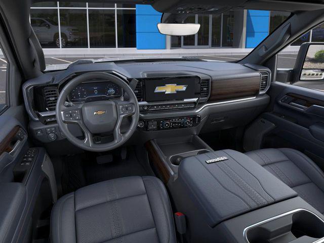 2026 Chevrolet Silverado 2500HD Crew Cab, Standard Bed, High Country, 4WD