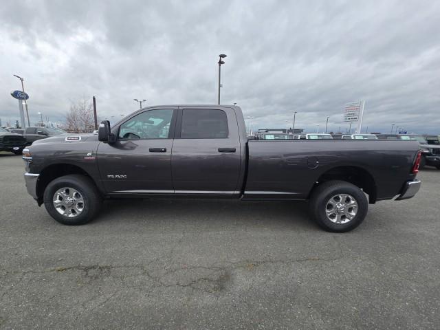 2026 Ram 3500 Big Horn Crew Cab 4x4 8 Box