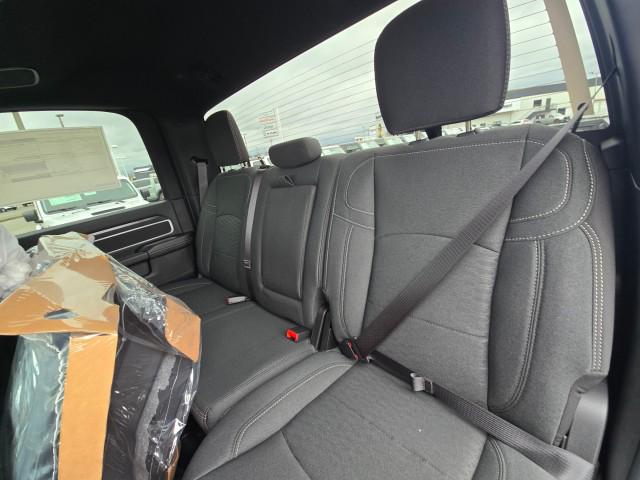 2026 Ram 3500 Big Horn Crew Cab 4x4 8 Box