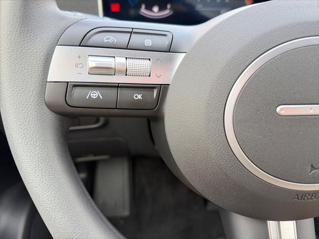 2026 Hyundai Santa Cruz SE
