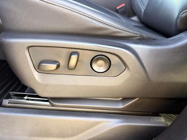 2023 Chevrolet Silverado 1500 4WD Crew Cab Short Bed LTZ