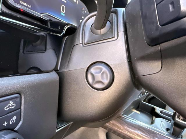 2023 Chevrolet Silverado 1500 4WD Crew Cab Short Bed LTZ