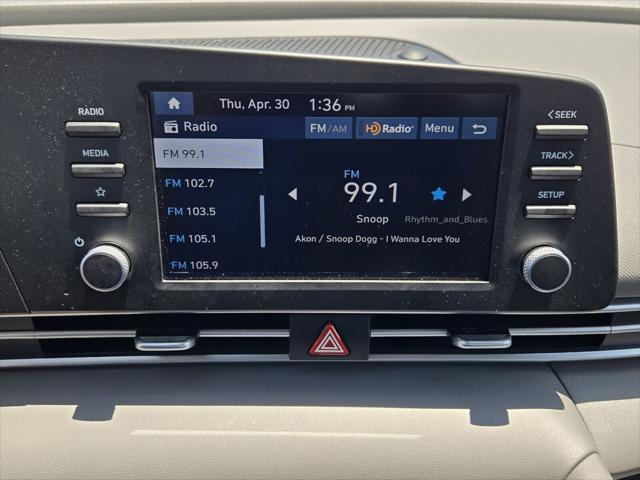 2025 Hyundai Elantra SE