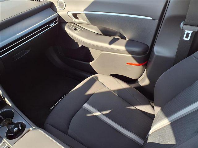 2025 Hyundai Sonata SE