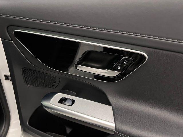 2024 Mercedes-Benz GLC 4MATIC SUV