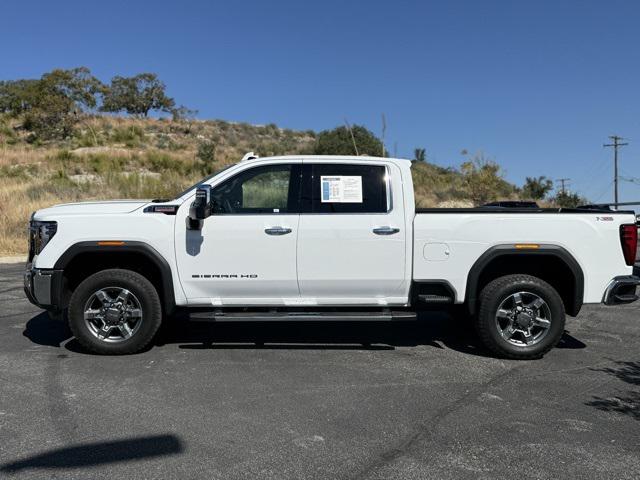 2025 GMC Sierra 2500HD 4WD Crew Cab Standard Bed SLT 2025 GMC Sierra 2500HD 4WD Crew Cab Standard Bed SLT
