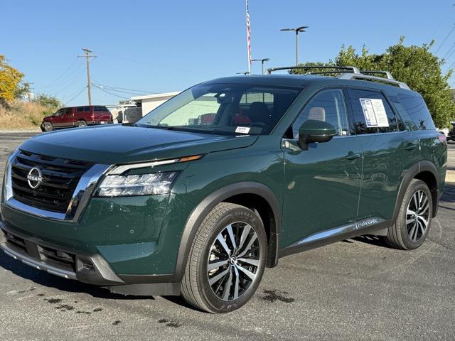 2024 Nissan Pathfinder Platinum 4WD