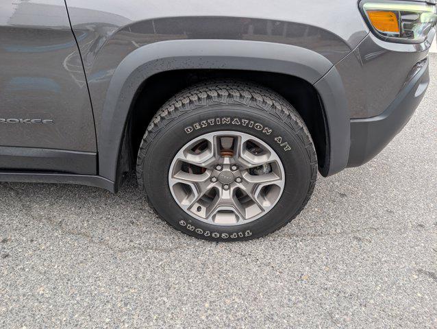 2022 Jeep Cherokee Trailhawk 4x4 2022 Jeep Cherokee Trailhawk 4x4