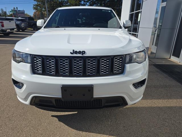 2018 Jeep Grand Cherokee Altitude 4x4 2018 Jeep Grand Cherokee Altitude 4x4