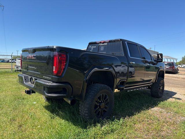 2023 GMC Sierra 2500HD 4WD Crew Cab Standard Bed Denali