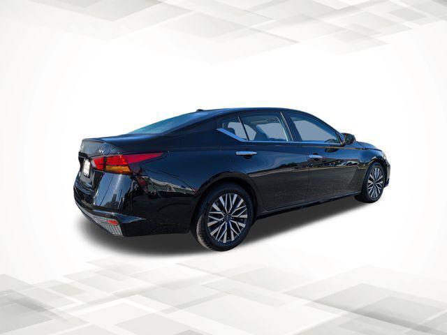 2023 Nissan Altima SV FWD
