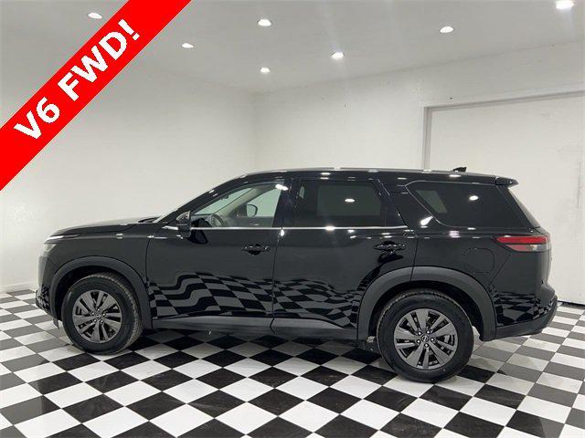 2022 Nissan Pathfinder S 2WD