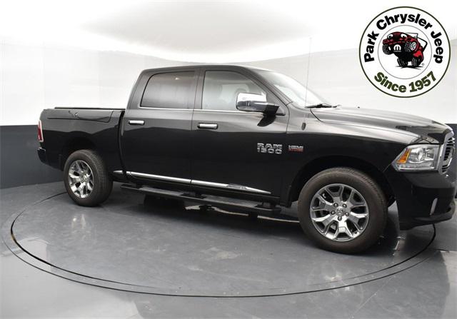 2017 RAM 1500 Limited Crew Cab 4x4 57 Box