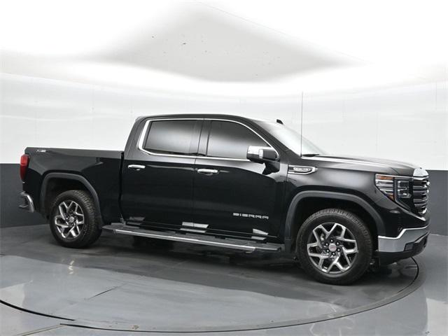 2023 GMC Sierra 1500 4WD Crew Cab Short Box SLT