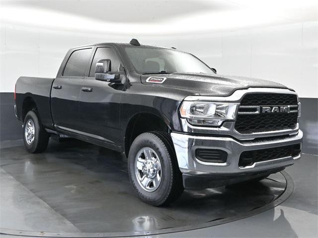 2024 RAM 2500 Tradesman Crew Cab 4x4 64 Box 2024 RAM 2500 Tradesman Crew Cab 4x4 64 Box