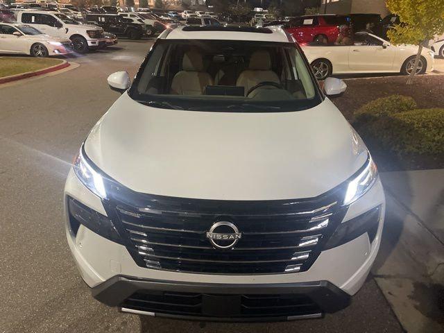 2024 Nissan Rogue SL FWD