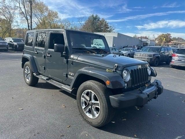 2018 Jeep Wrangler JK Unlimited Sahara 4x4 2018 Jeep Wrangler JK Unlimited Sahara 4x4