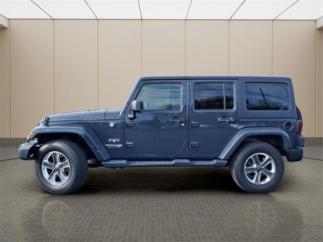 2018 Jeep Wrangler JK Unlimited Sahara 4x4