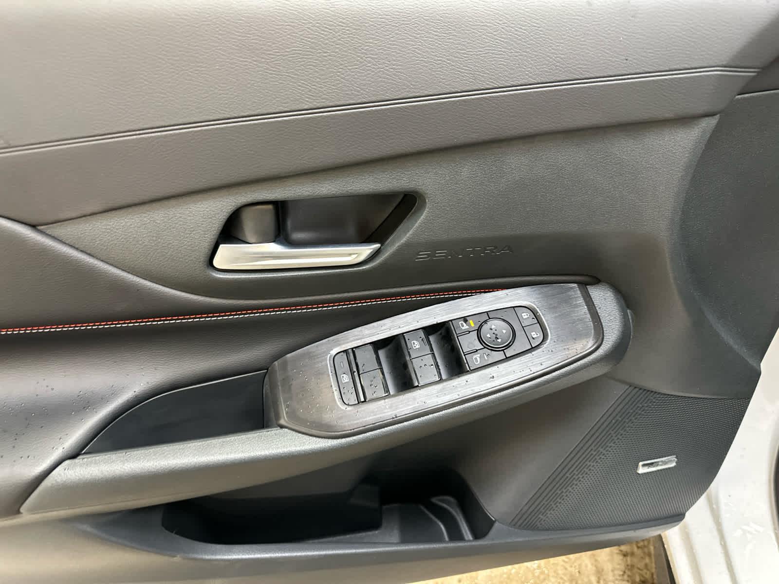 2026 Nissan Sentra SR - Photo 19