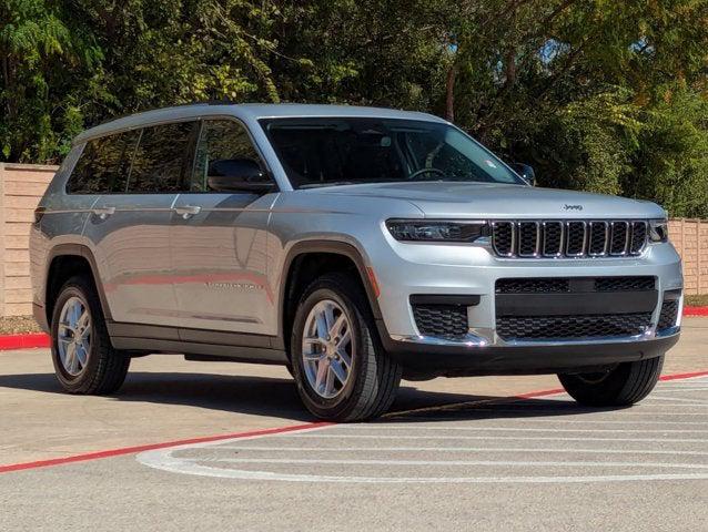 2023 Jeep Grand Cherokee L Laredo 4x2 2023 Jeep Grand Cherokee L Laredo 4x2