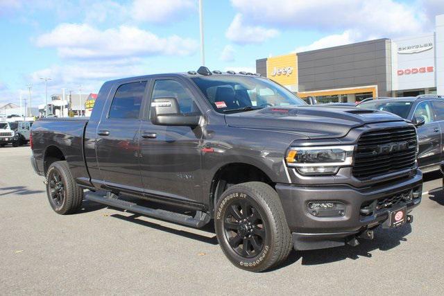 2024 RAM 3500 Laramie Mega Cab 4x4 64 Box